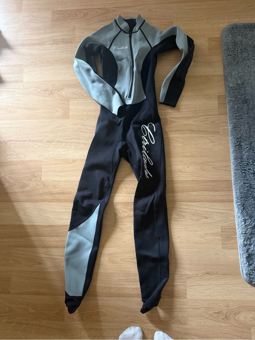 Women's Black & Gray Full-Body Wetsuit Jumpsuit